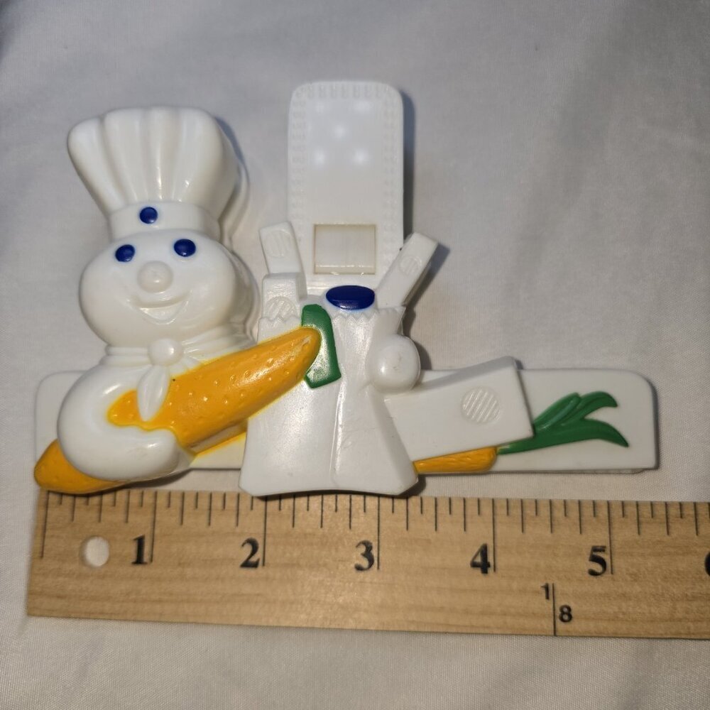 Vintage Pillsbury Doughboy Bag Clip Chip Clip Cool Kitchen Collectible Toy 1992 - Picture 5 of 6